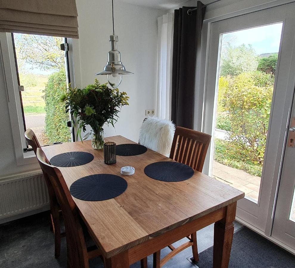 Cottage Geestmerambacht, Een Nieuw Vrijstaande Sfeervol En Landelijk Gelegen Vakantiewoning Koedijk Bagian luar foto